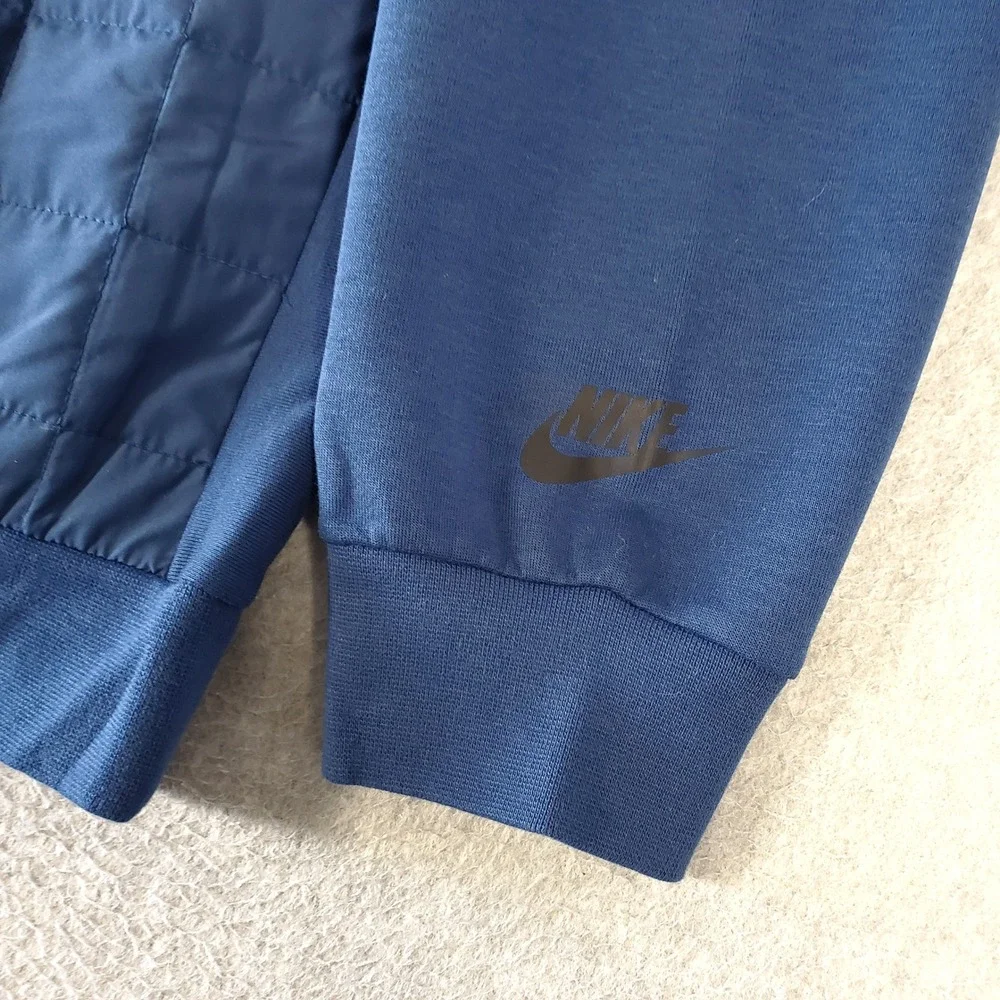 Nike casual logo aesthetic